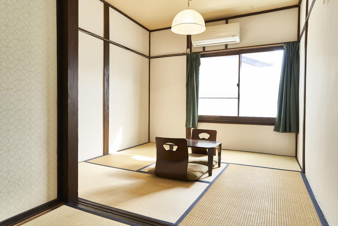 Tomori Guest house 2*